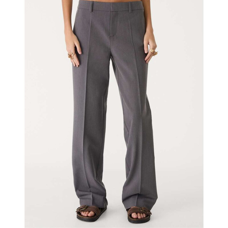 Stradivarius smart trousers with pockets in dark grey