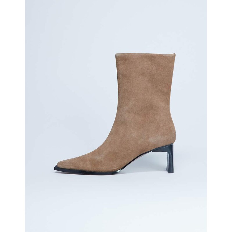 Topshop Nadie real suede chisel toe ankle boot in beige-Neutral 115512741