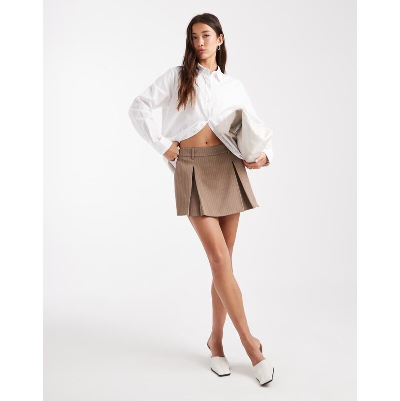 ONLY pleated mini skort brown pinstripe