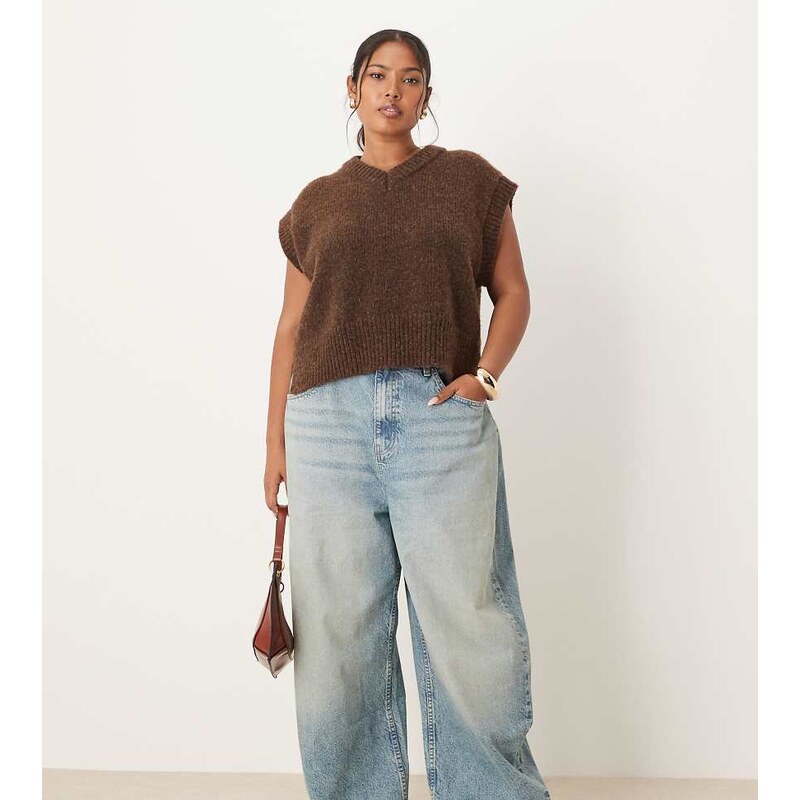 ASOS Curve ASOS DESIGN Curve high waisted barrel jean in pale