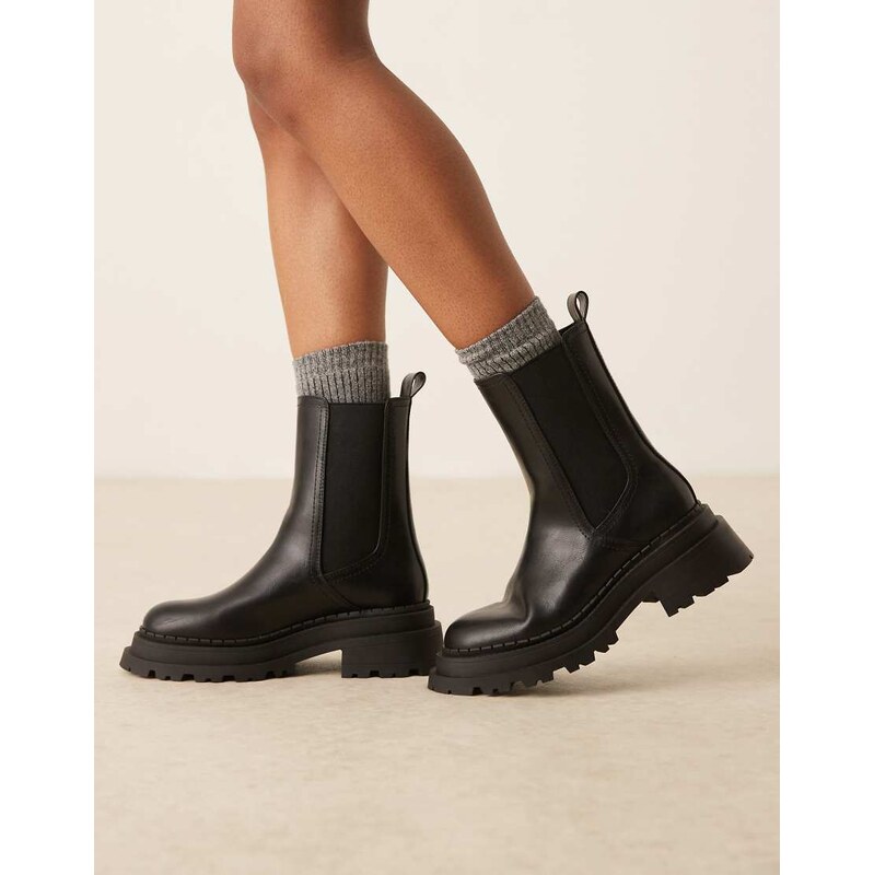 ASOS DESIGN Austin chunky chelsea boots in black
