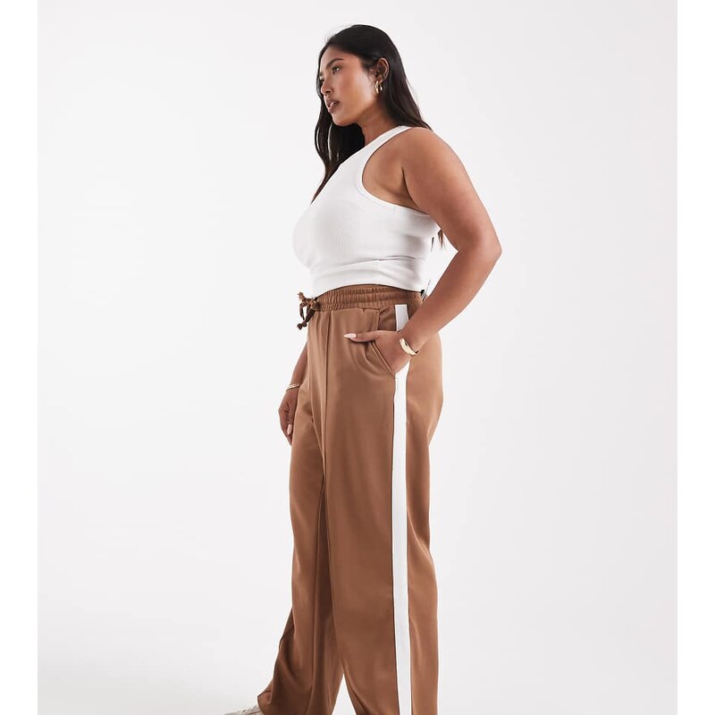 Noisy May Curve straight leg jersey trouser in light brown with white 110976551