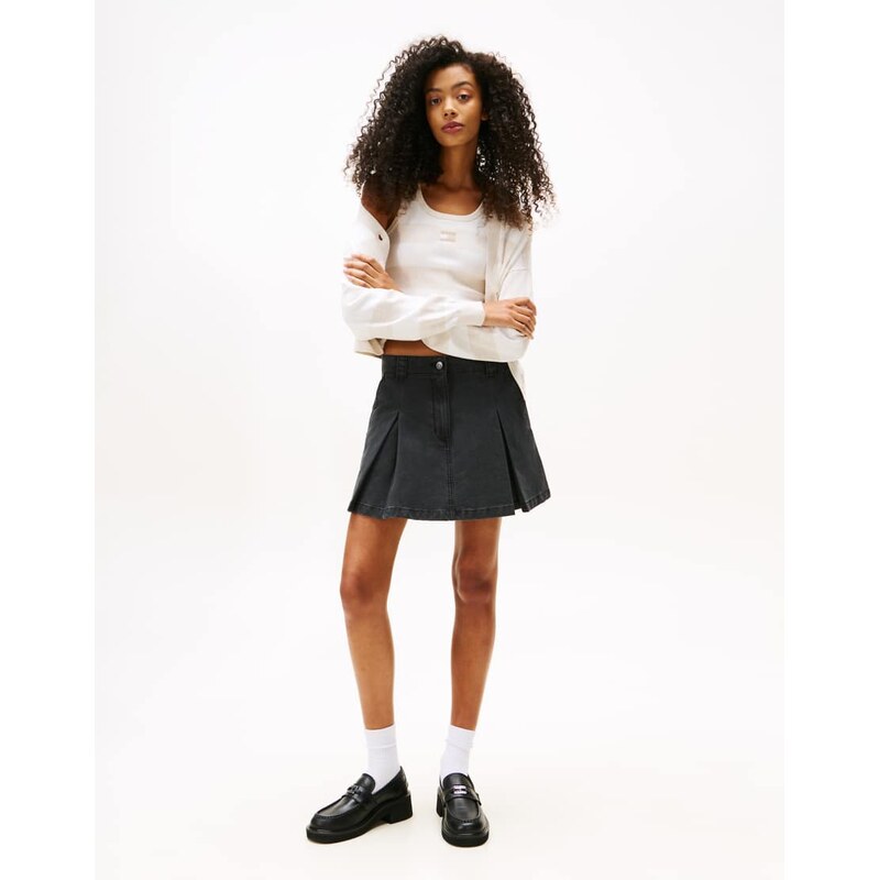 Tommy Jeans canvas mini pleated skirt in black 108058365