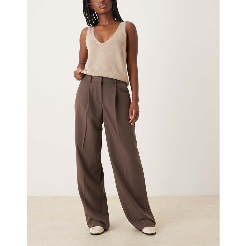 JJXX wide leg tailored trouser in brown 115708608