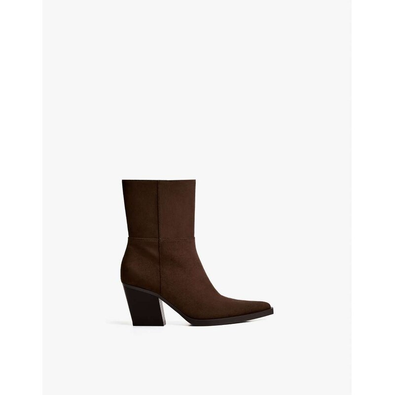 Bershka Heeled cowboy ankle boots in brown