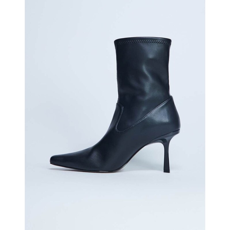 Topshop Noah point toe boot in black