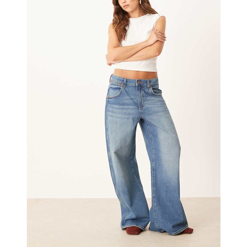 Wrangler low rise baggy fit jeans in washed mid blue 108123126
