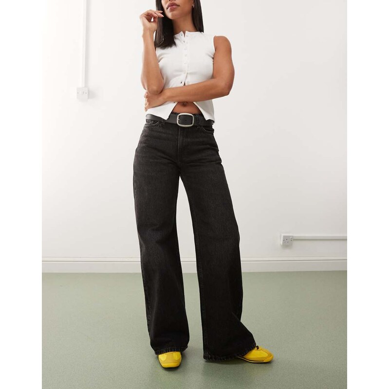 Weekday Paz mid waist wide leg jeans in streaky washed black 108114914