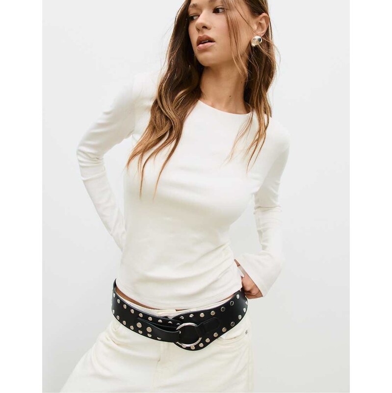 Stradivarius Long sleeve basic t-shirt in ecru-White 108114997