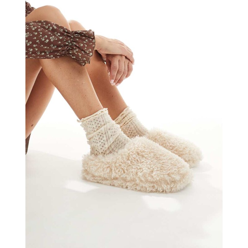 Loungeable cosy borg mule slipper in cream-White 108115947