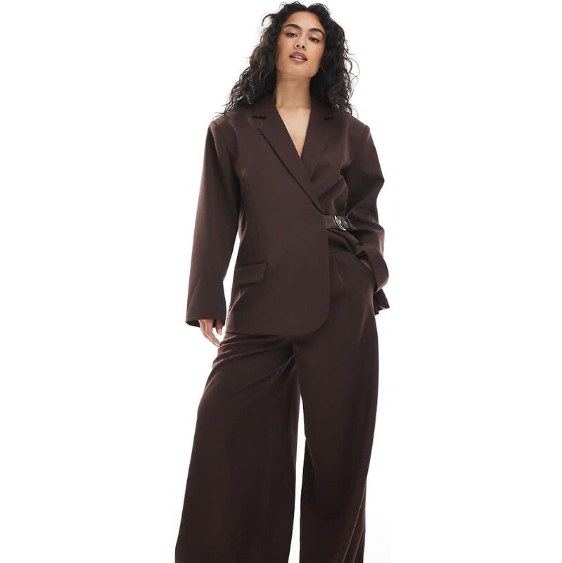 Collusion tailored wide leg trouser co-ord in chocolate-Brown