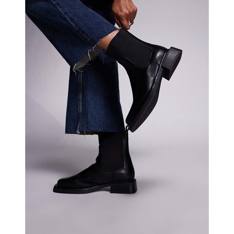 SIMMI Shoes Simmi London Duff low ankle chelsea boot in black