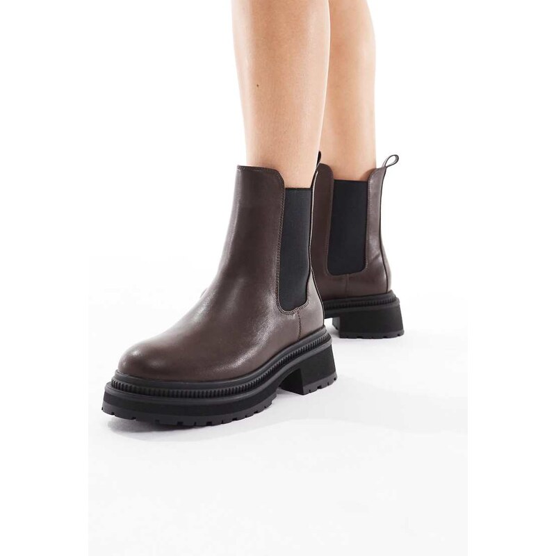 London Rebel Emma chunky chelsea boots in chocolate-Brown 113297105