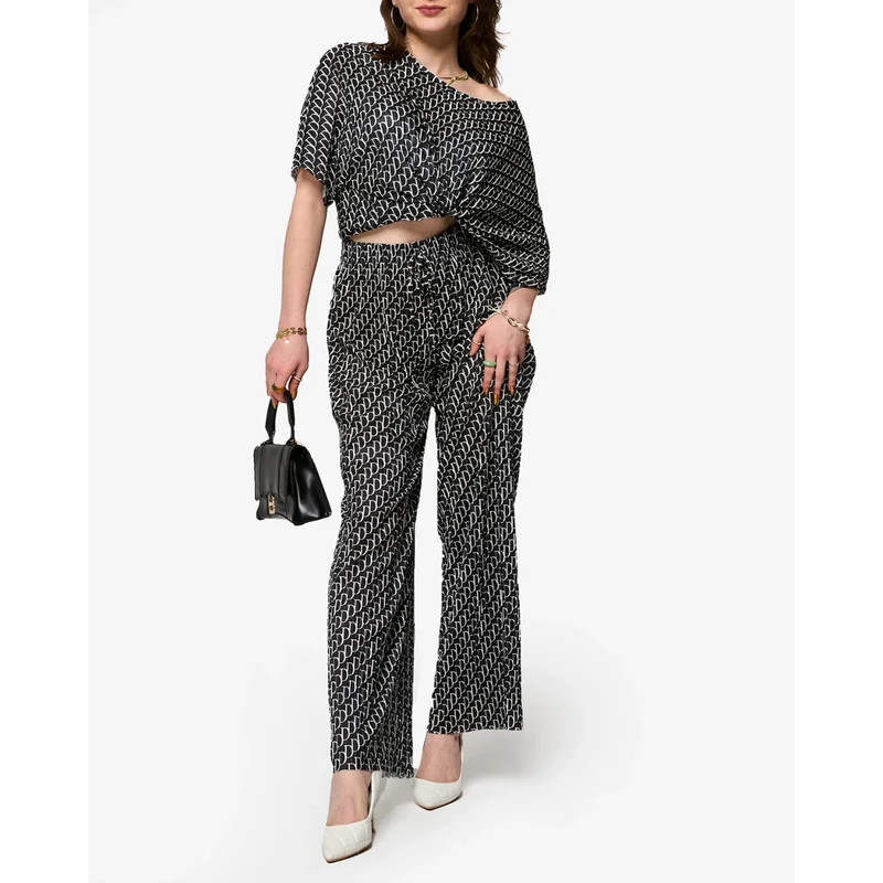 Resti Black womens patterned pleated set - Clothing 108165421