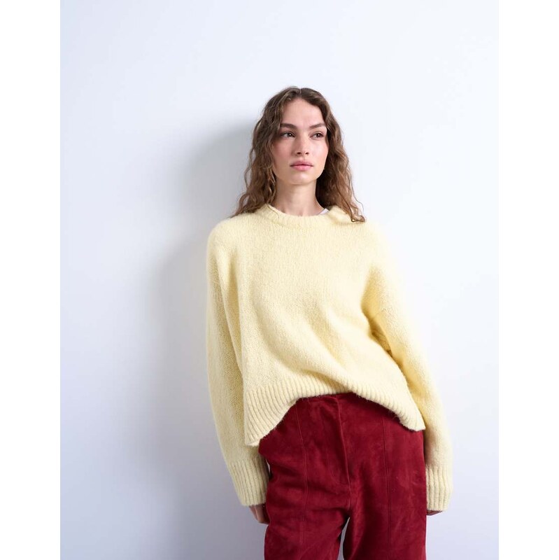 Topshop knitted wool blend fluffy ultimate jumper in buttermilk-Yellow 108175974