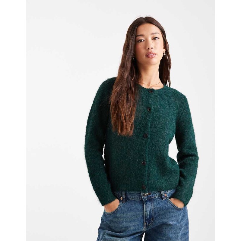 Vero Moda soft fluffy knit o-neck cardigan in pine green 108199726