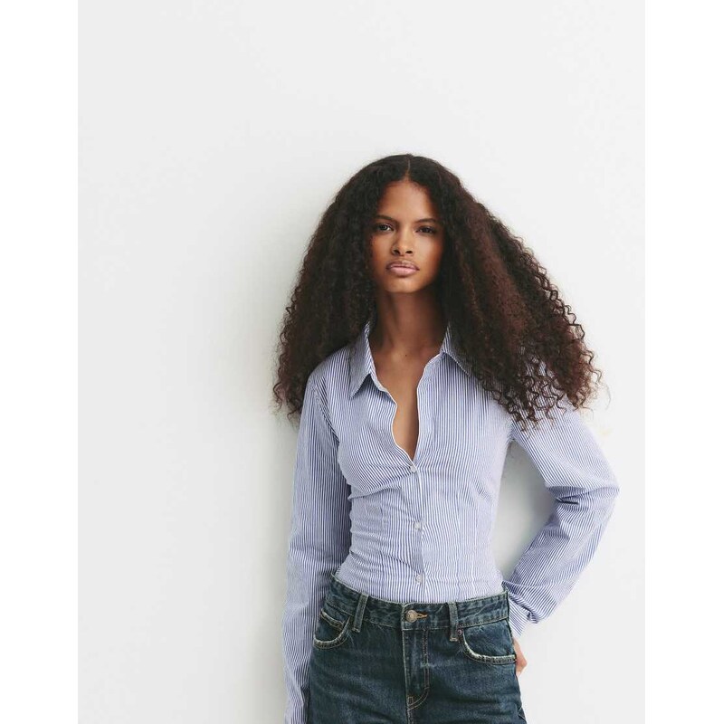 Pull&Bear Fitted shirt with pleats in striped-Multi 108199857