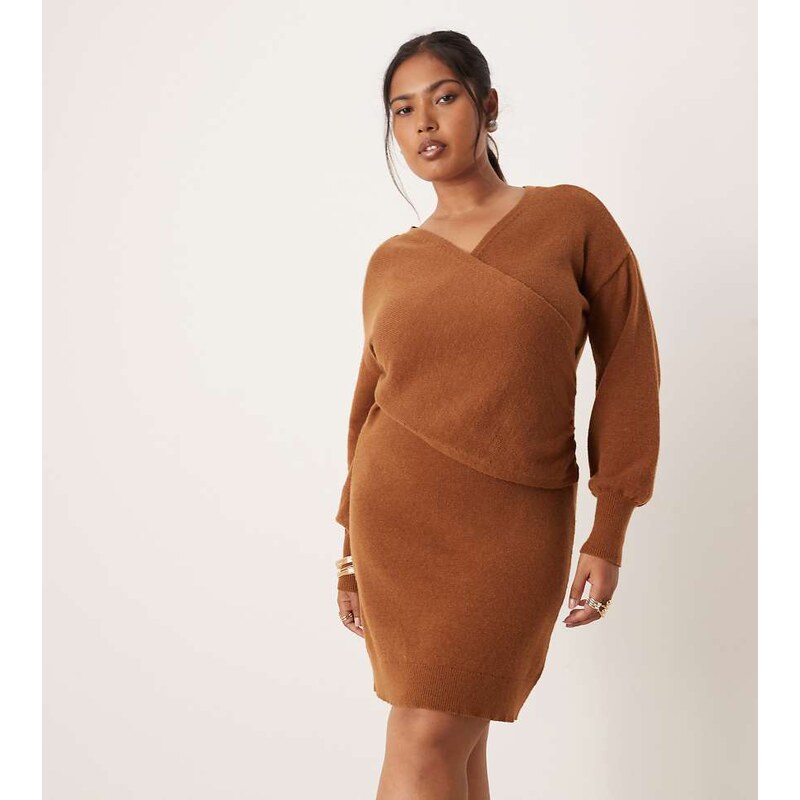 Vila Curve knitted mini wrap dress in camel-Neutral
