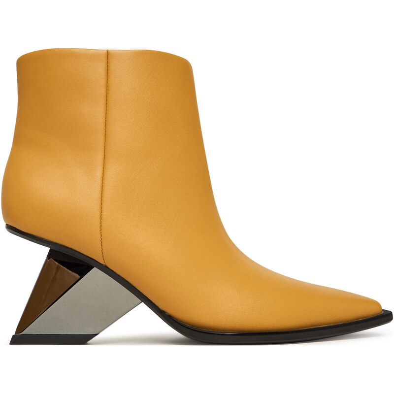Polokozačky United Nude