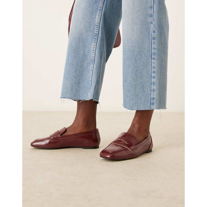 ASOS DESIGN Malta loafers in burgundy-Red