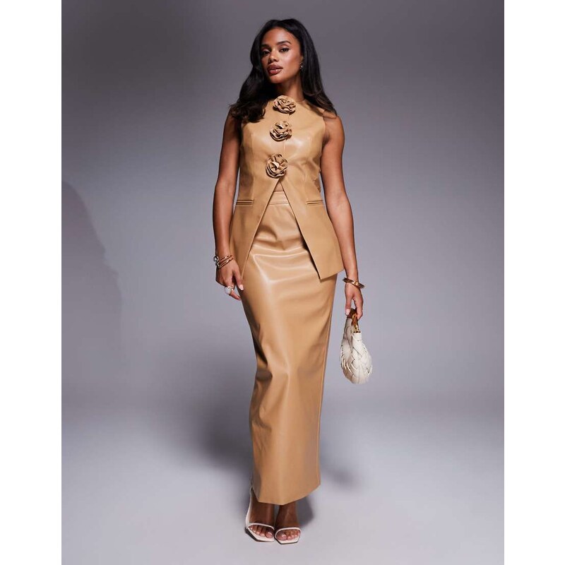 ASOS LUXE co-ord PU tailored skirt with split back in tan-Brown 114773361