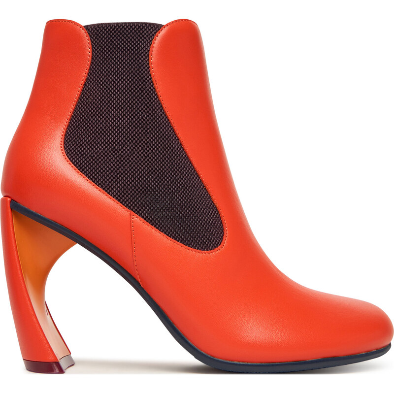 Polokozačky United Nude