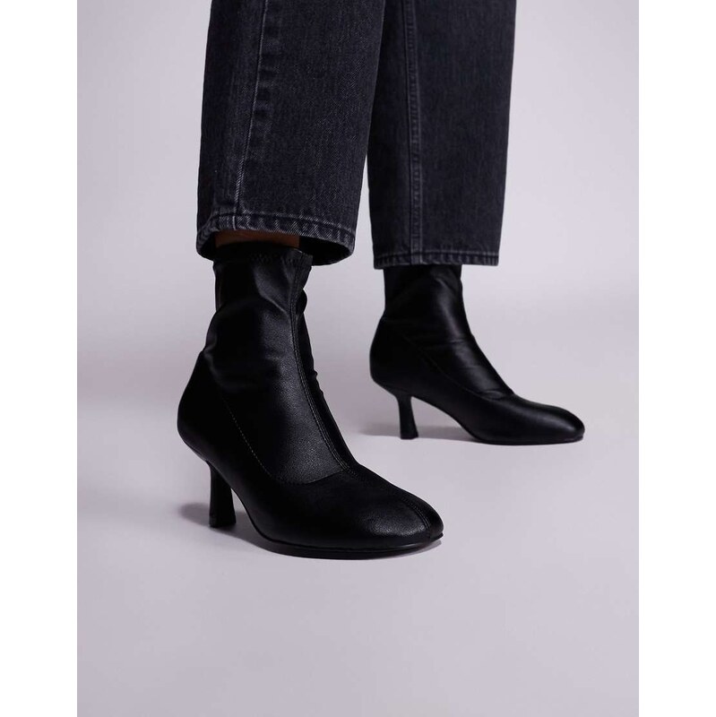 Public Desire Soulmate round toe heeled ankle boots in black