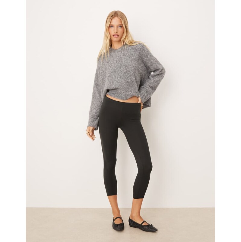 Brave Soul 3/4 length capri leggings in black 108297543