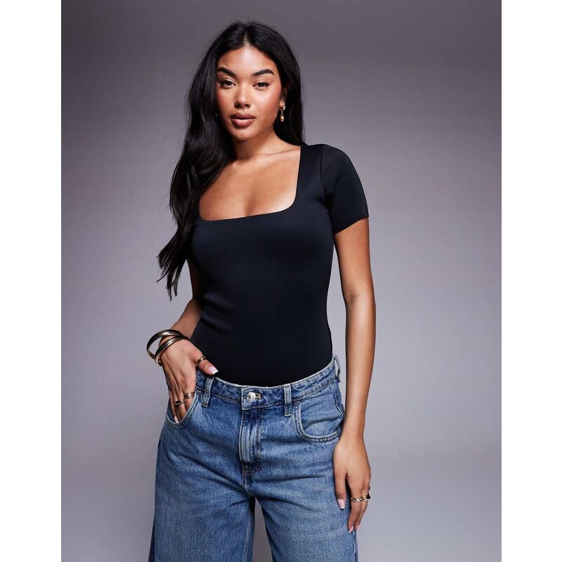 Good American sculpting square neck bodysuit in black