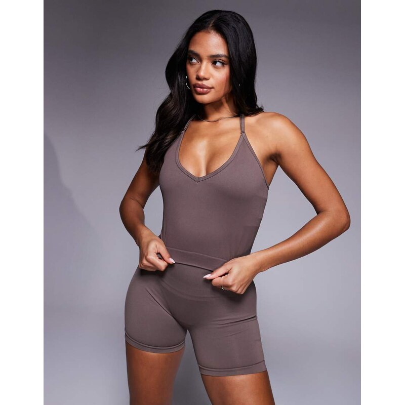 4505 seamless halter neck vest with inner bra in taupe-Brown 114866670