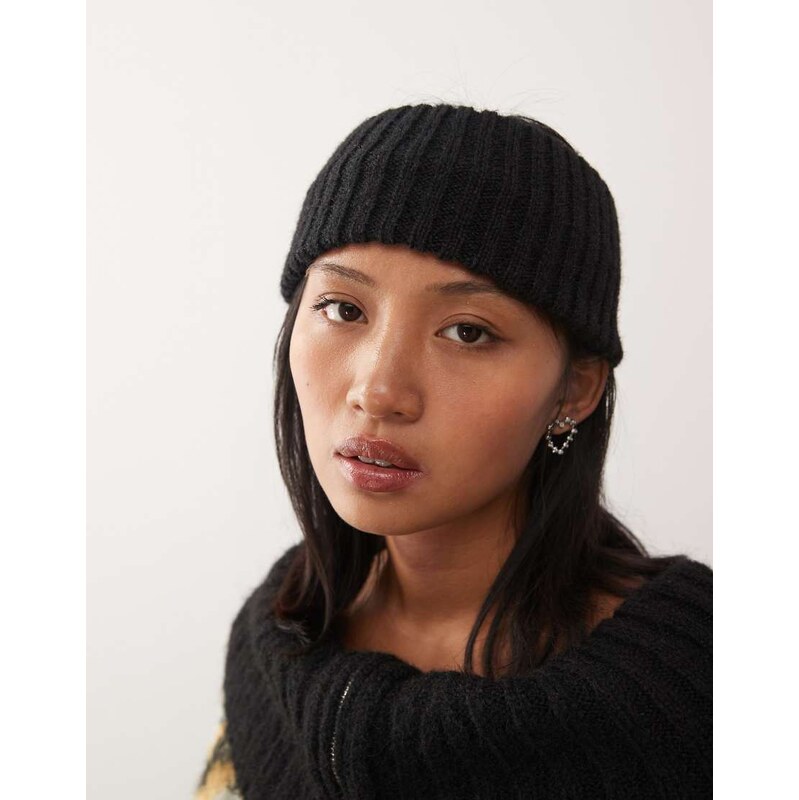 Weekday chunky knitted headband in black