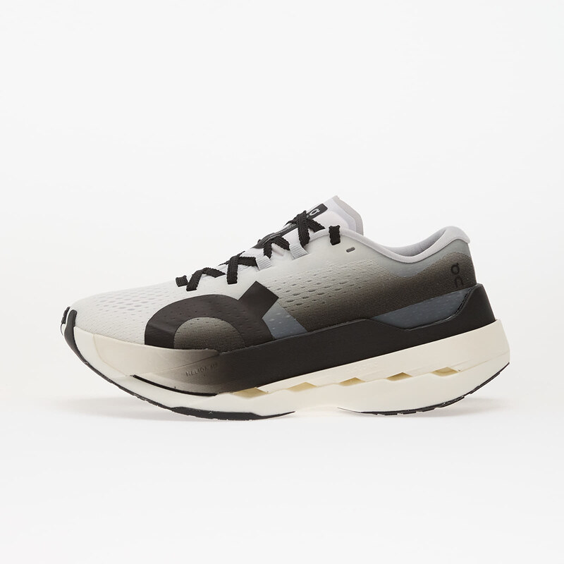 On W Cloudboom Max White/ Black