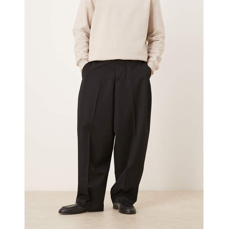 ASOS DESIGN smart extreme tapered trousers in black