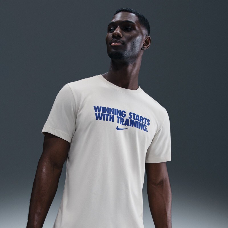 Nike Mens Dri-FIT T-Shirt LIGHT BONE/RACER BLUE 072