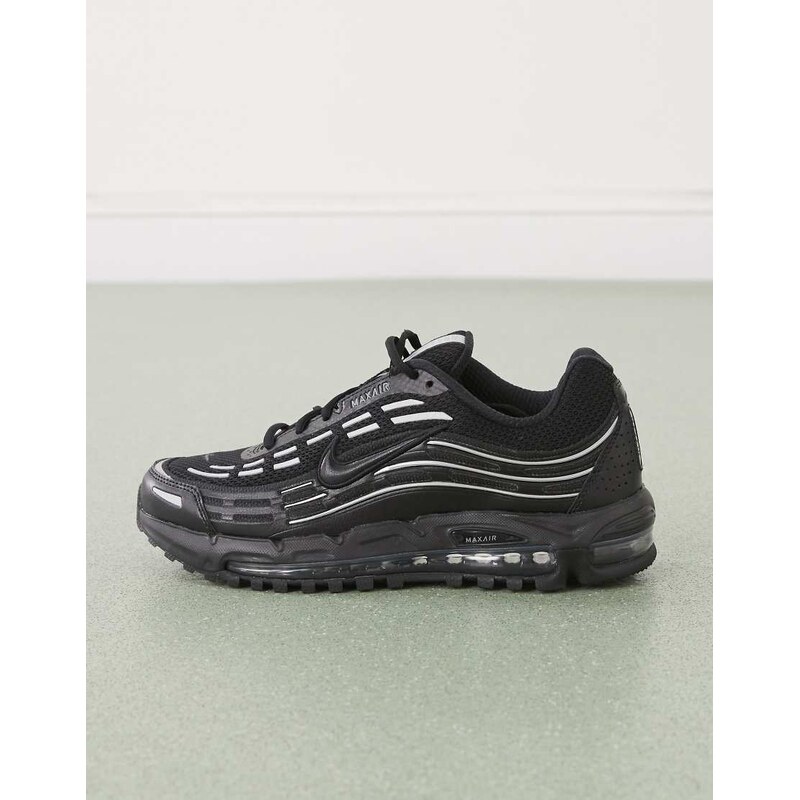 Nike Air Max TL 2.5 trainers in black-Silver