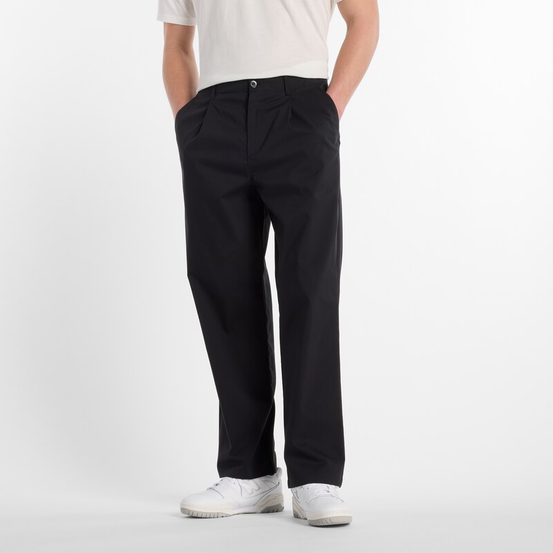Pánské kalhoty New Balance MP51563BK – černé