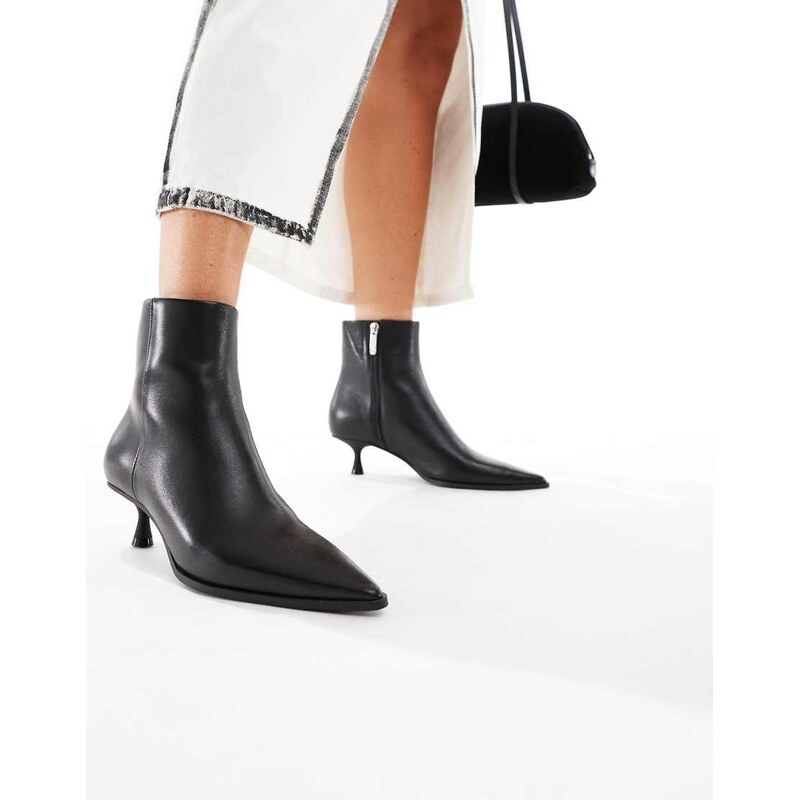 ALDO Emmalie kitten heeled ankle boots in black leather 108320237