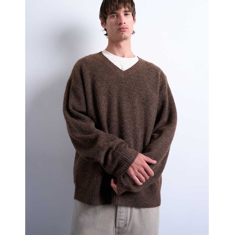 Topman oversized fit v neck jumper in brown