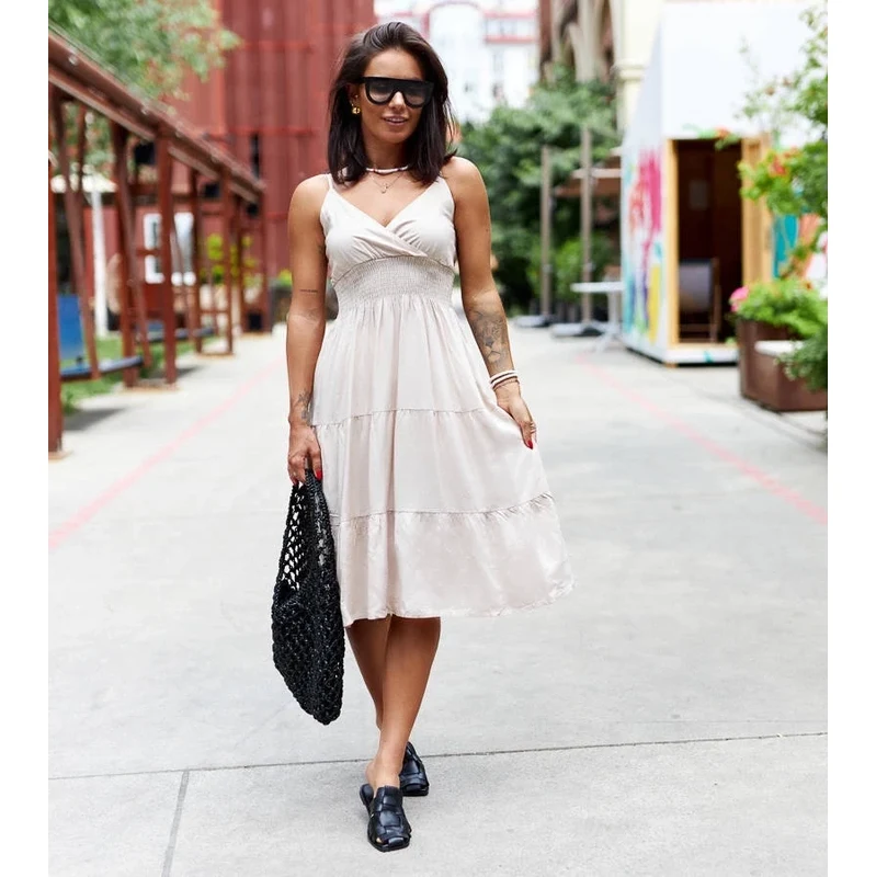 Gemre Flared beige dress Fiorentini