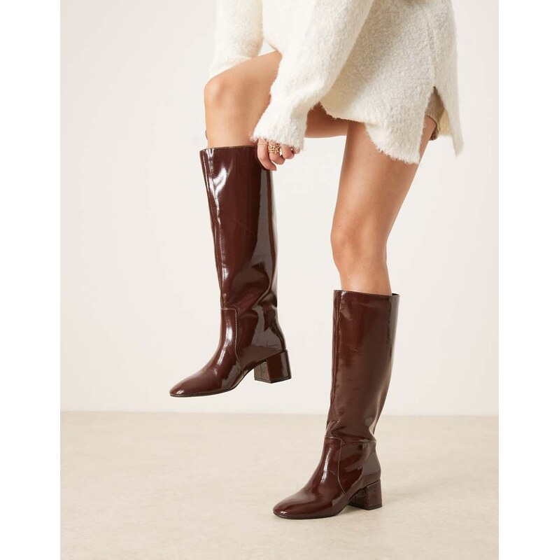 ASOS DESIGN Cookie round toe pull on knee boots in chocolate