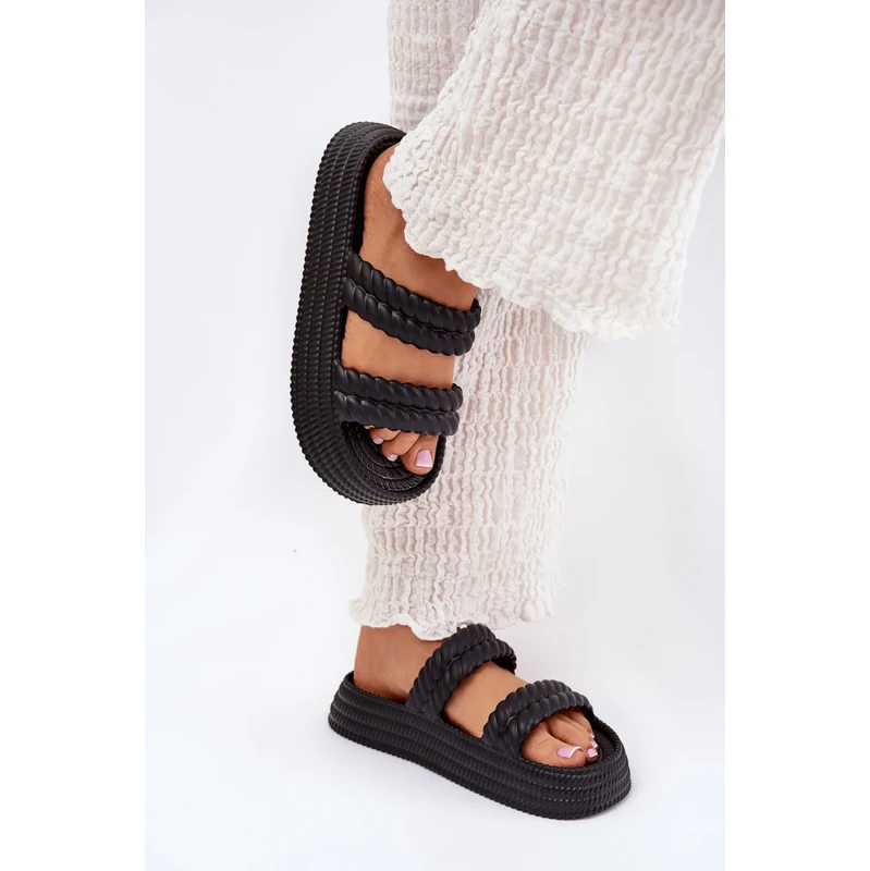 Klapky na platformě model 211670 Step in style
