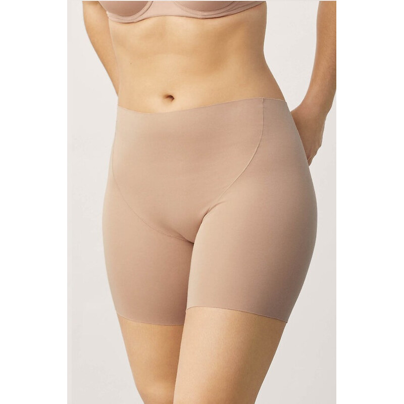 MXL model 21234389 - Ysabel Mora