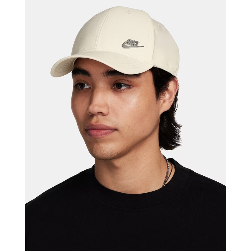 Nike Dri-FIT Club COCONUT MILK/METALLIC SILVER 113