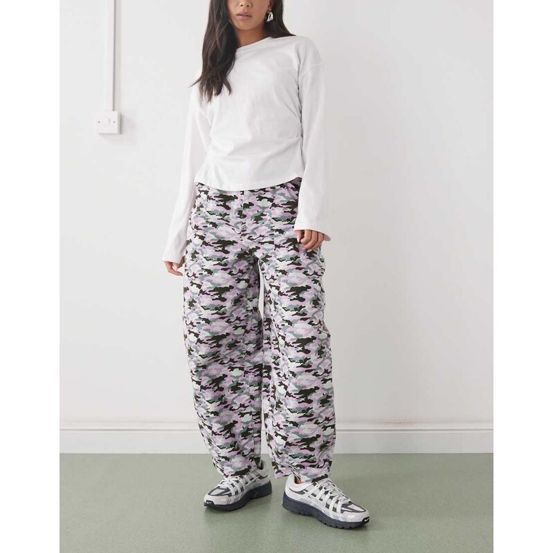 COLLUSION XL balloon jean in pink camo-Multi 108427883