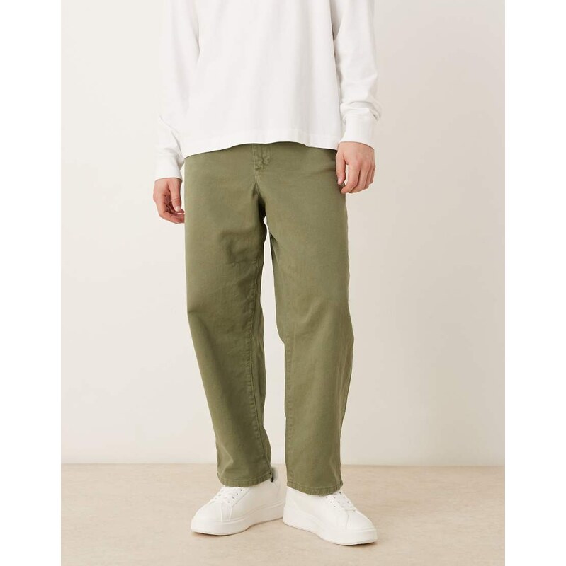ASOS DESIGN relaxed tapered trousers in khaki-Green