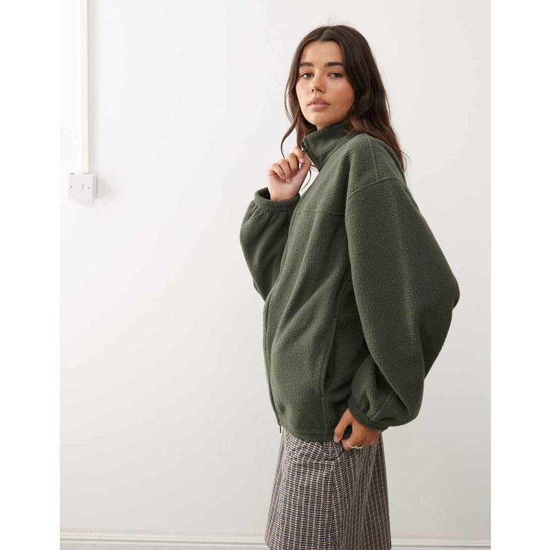 Weekday oversized borg zip fleece in dark khaki-Green 108504849