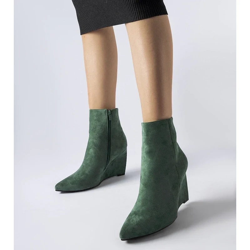 Gemre Green pointed wedge ankle boots Aprutino