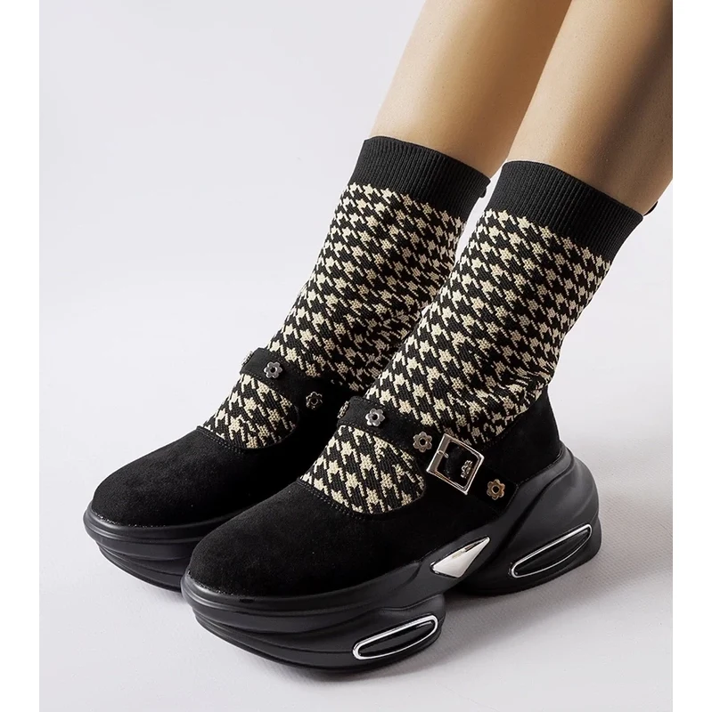 Gemre Black houndstooth ankle boots Ivana