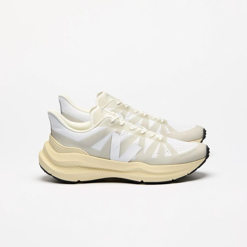 Běžecká obuv Veja Condor 3 Adv Enmesh W CE2820742A 108458650