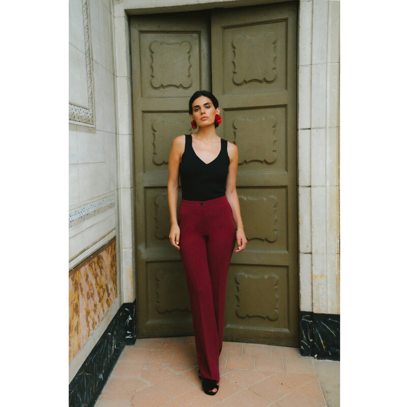 Kalhoty s bordó model 21319171 - STYLOVE